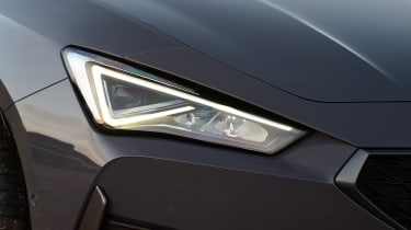 Cupra Leon - headlight